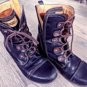 Pikolinos black trendy Boots